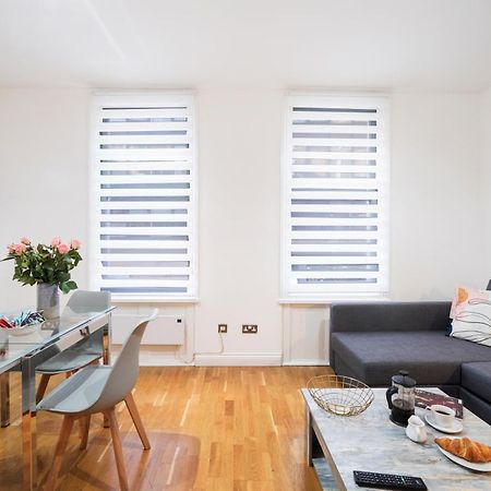 Apt 1, Soho Apartments 1St Floor By Indigo Flats London Bagian luar foto