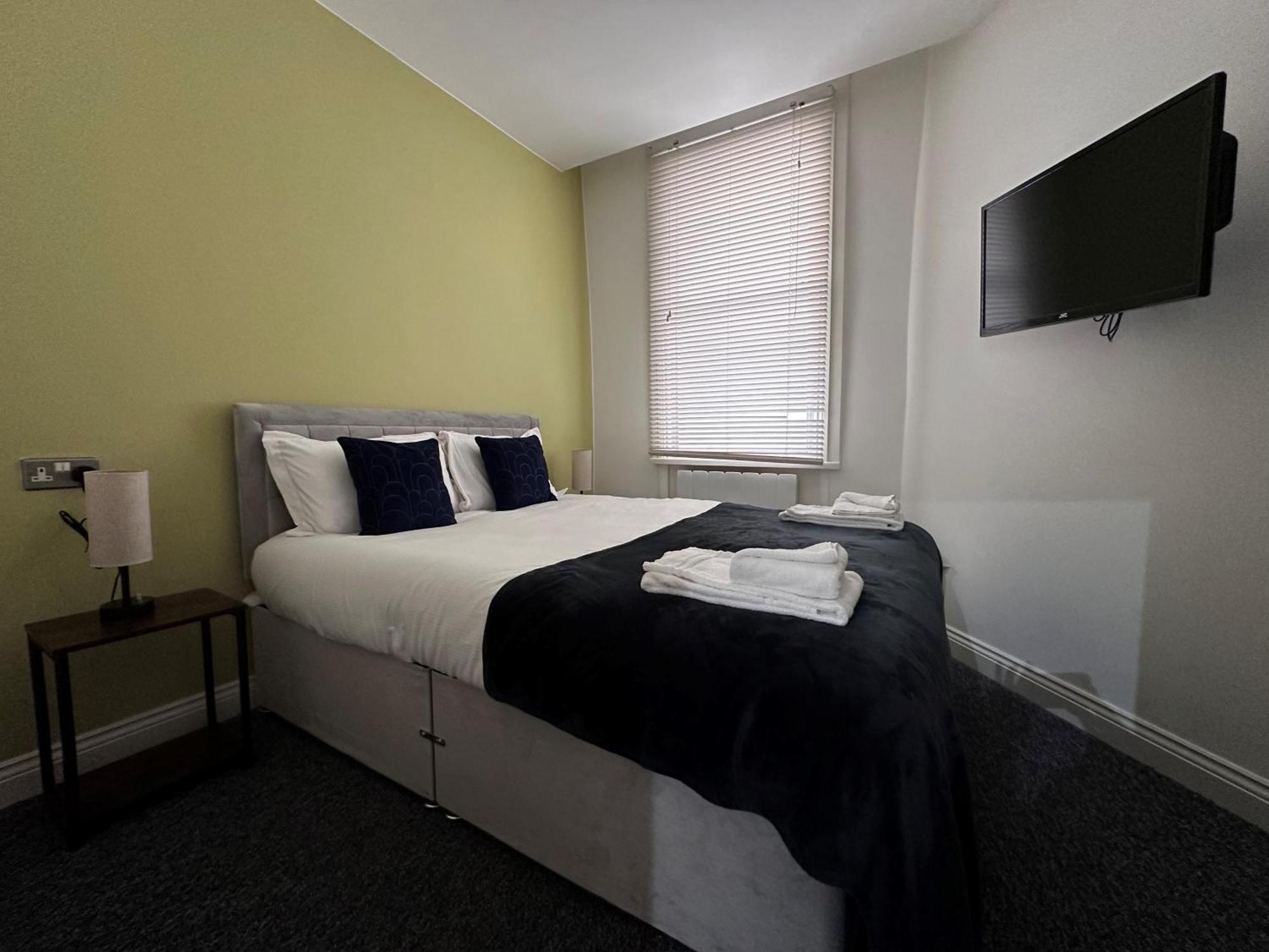 Apt 1, Soho Apartments 1St Floor By Indigo Flats London Bagian luar foto